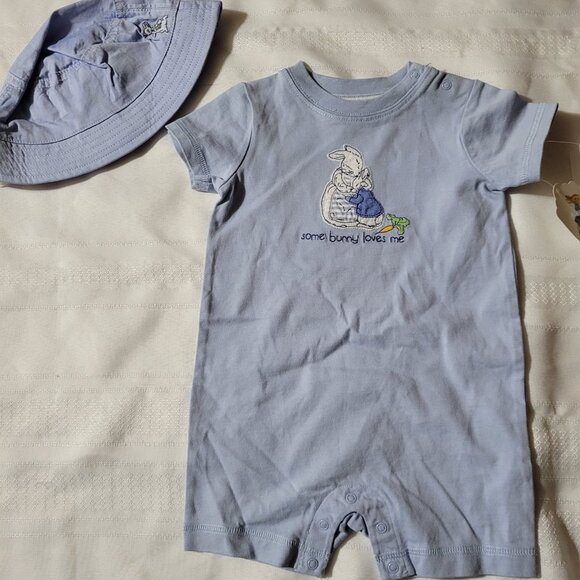 Gymboree Peter Rabbit 6-12 month Romper & Hat Set NWT. Mixed Bin Z31 - Picture 1 of 5